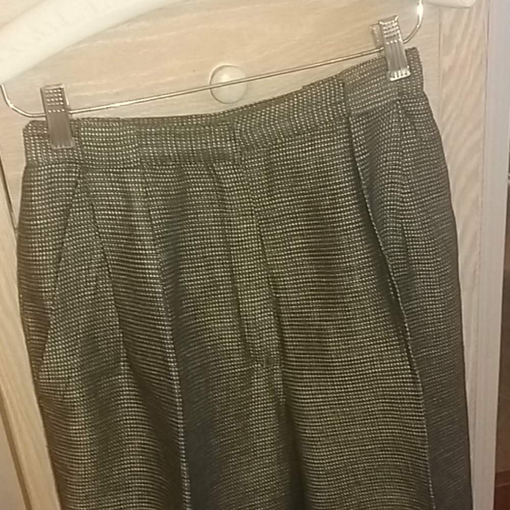 Pants - Picture 2 of 6